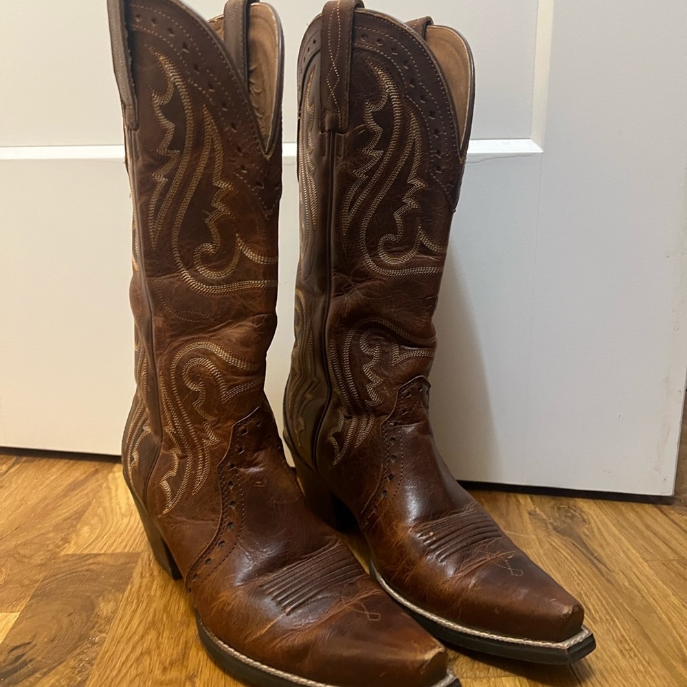 Ariat Belinda Leather Western Boot